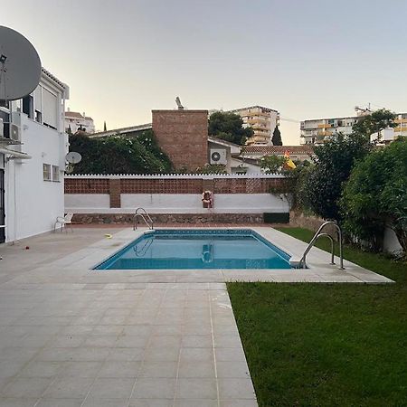 Love Rent4 Malaga Yolamar Benalmádena Eksteriør bilde